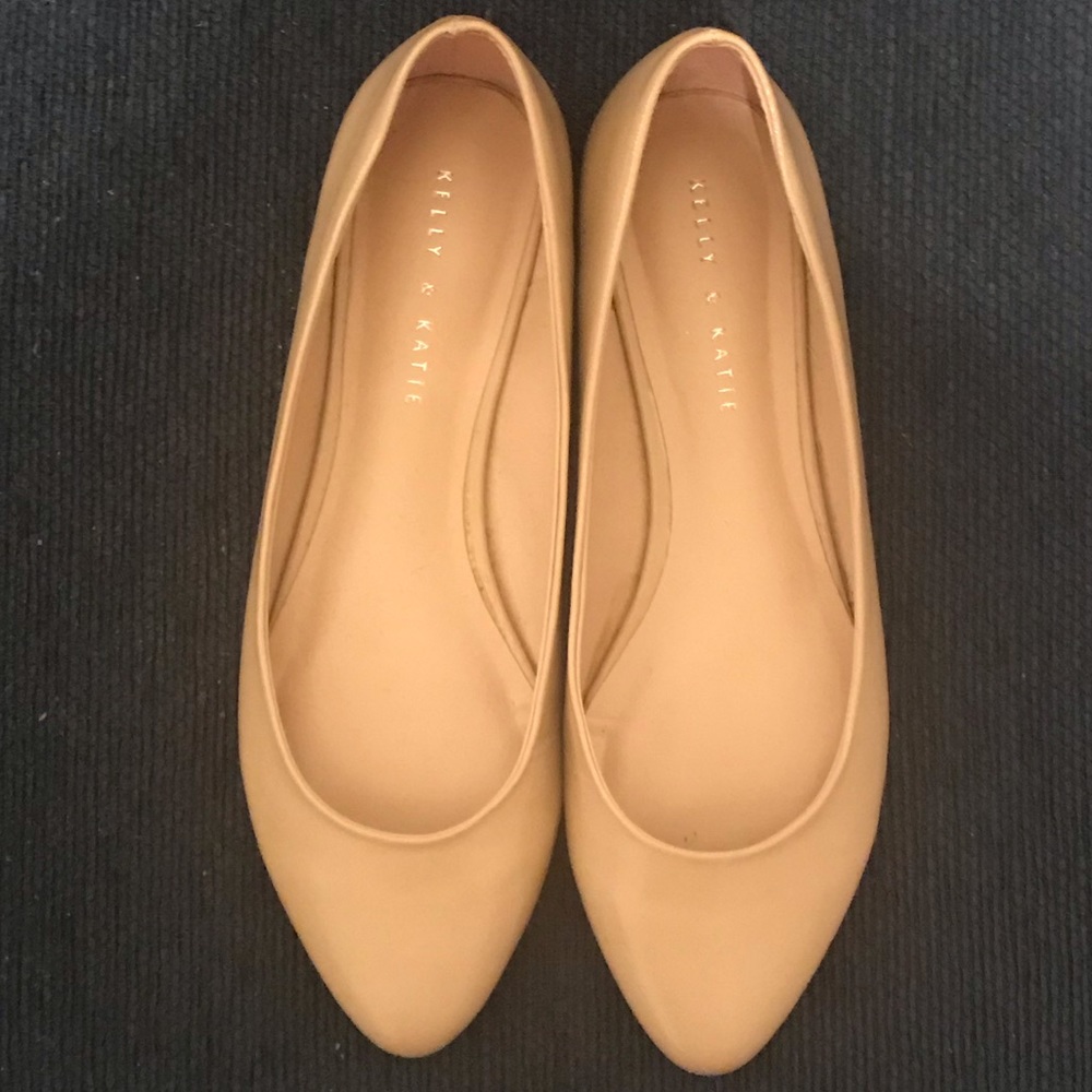 Kelly and Katie Nude Flats